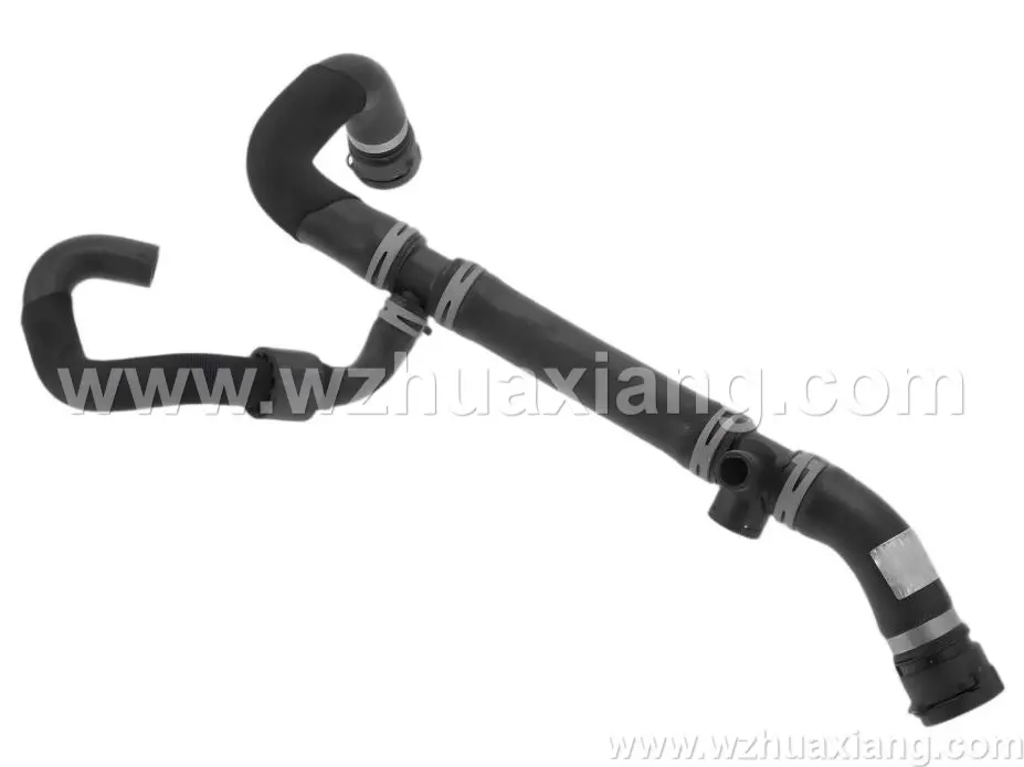 散热器软管 
Radiator  hose