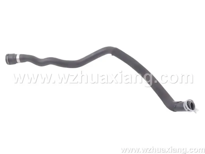 冷却液软管
Coolant  hose