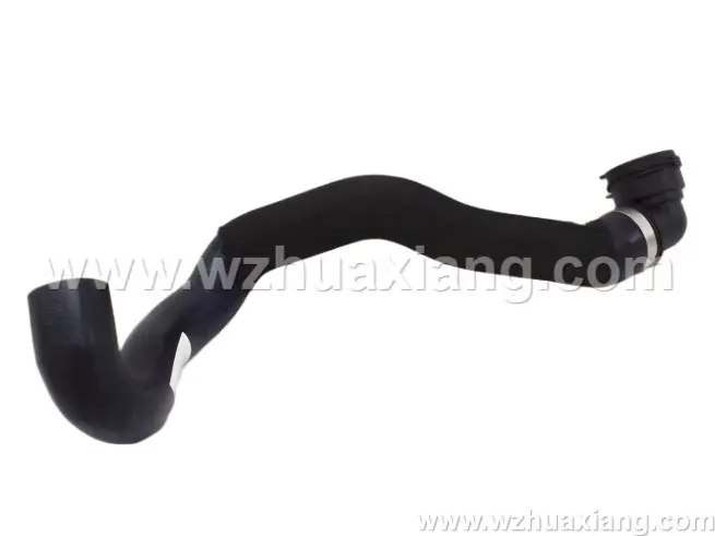 冷却液软管
Coolant  hose