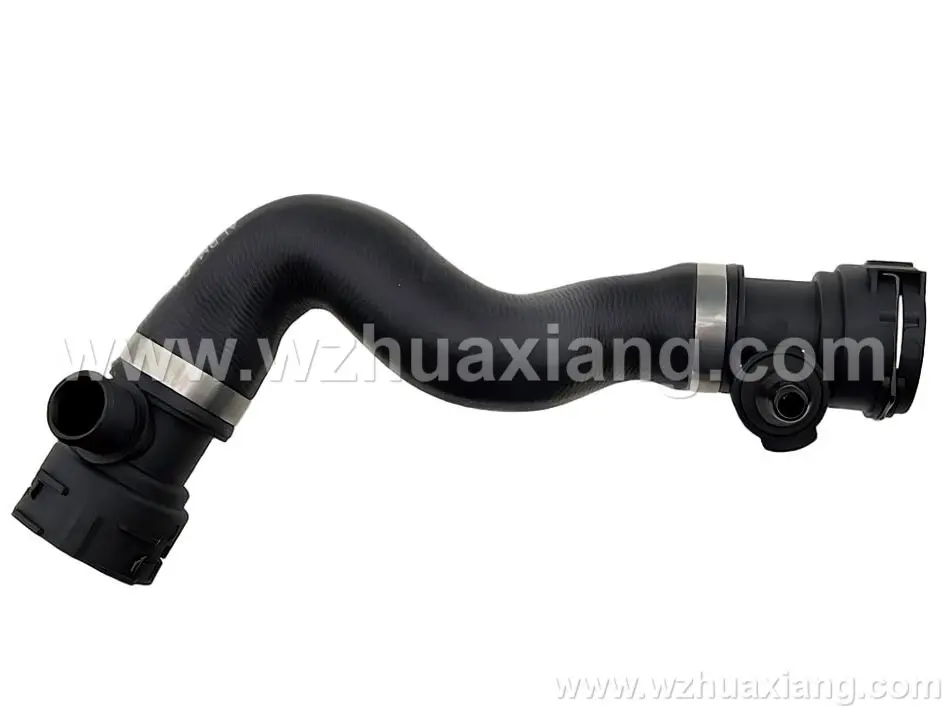 冷却液软管
Coolant  hose