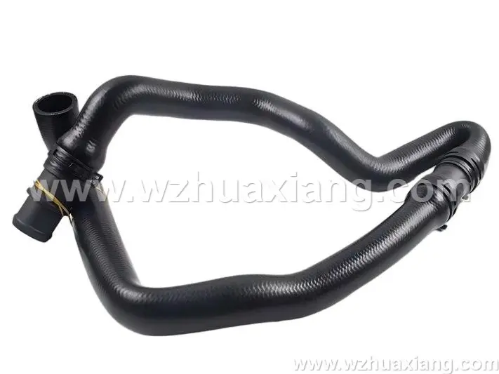 冷却液软管
Coolant  hose