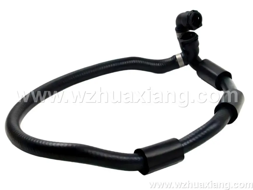 冷却液软管
Coolant  hose
