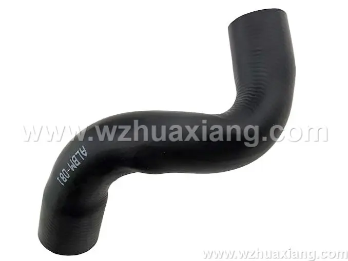 冷却液软管
Coolant  hose