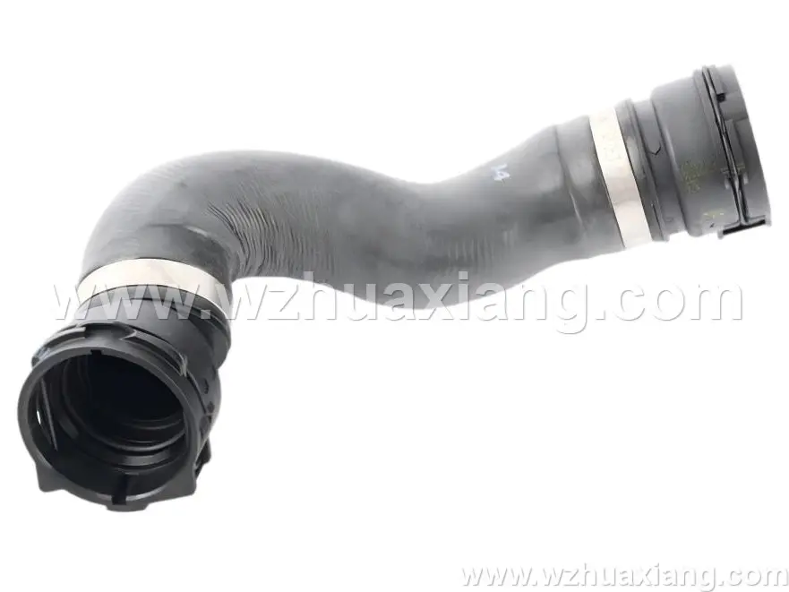 冷却液软管
Coolant  hose