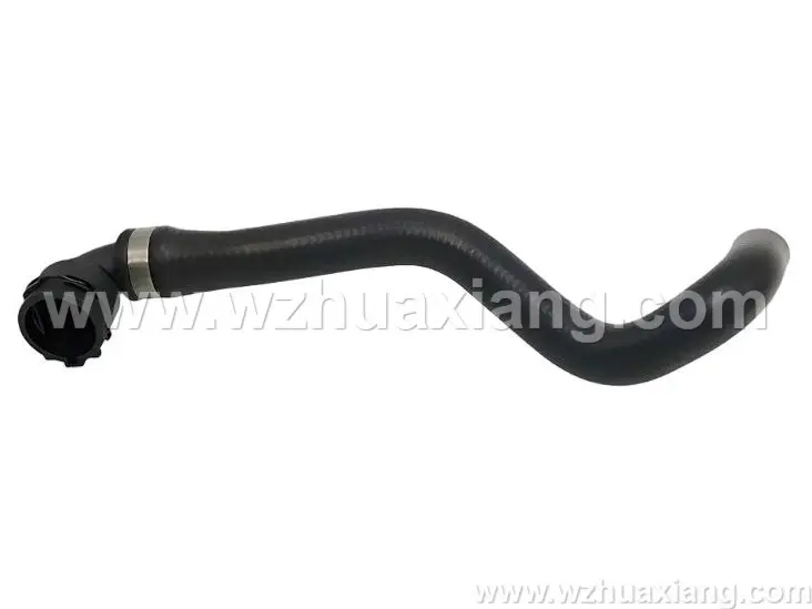 冷却液软管
Coolant  hose