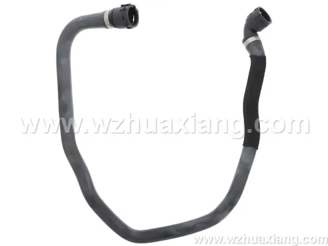 冷却液软管
Coolant  hose