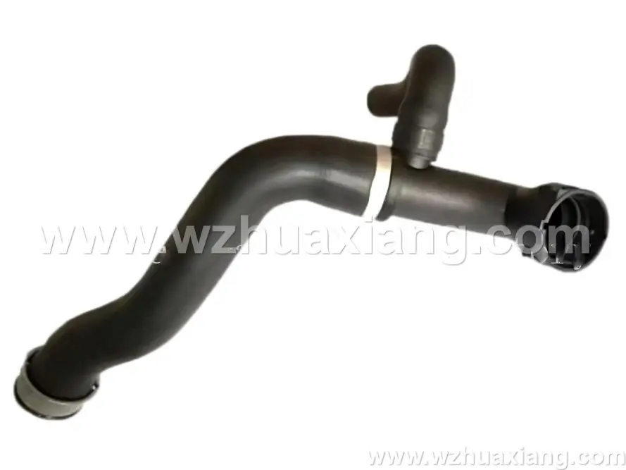 冷却液软管
Coolant  hose