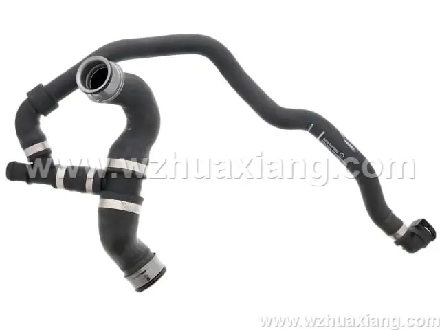 冷却液软管
Coolant  hose