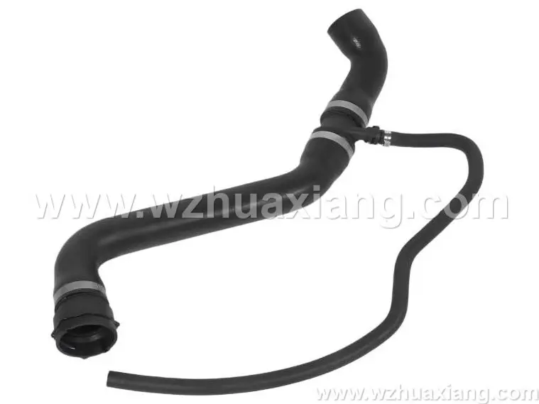 冷却液软管
Coolant  hose