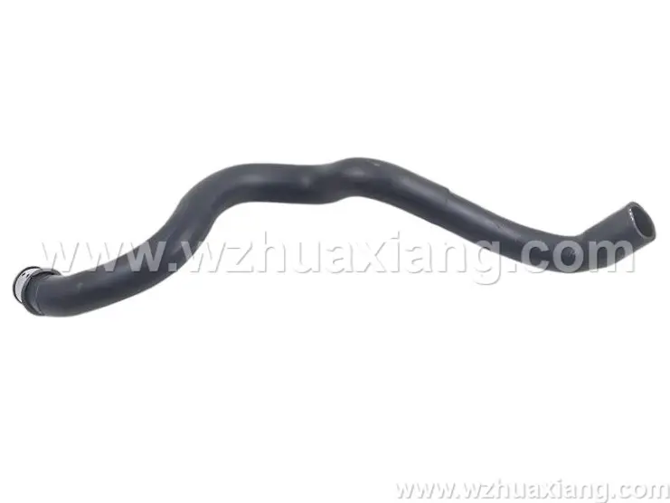冷却液软管
Coolant  hose