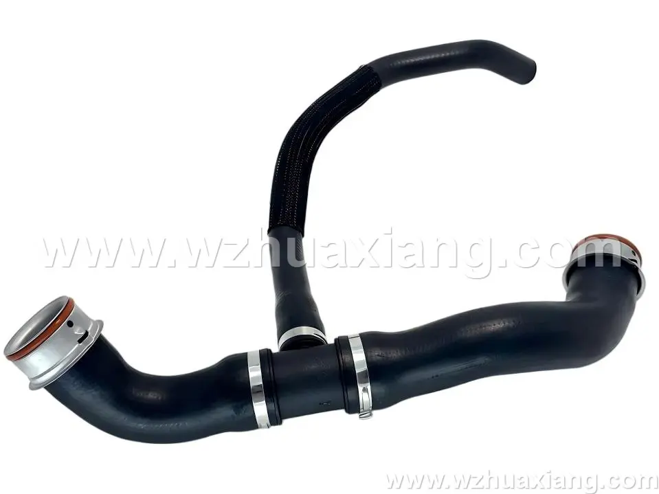冷却液软管
Coolant  hose