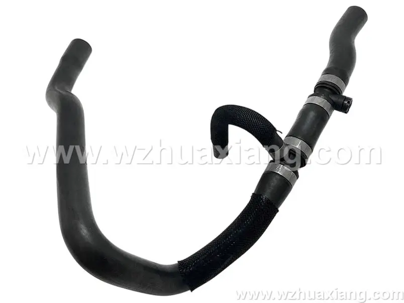 冷却液水管
      
Coolant  hose                 RR10