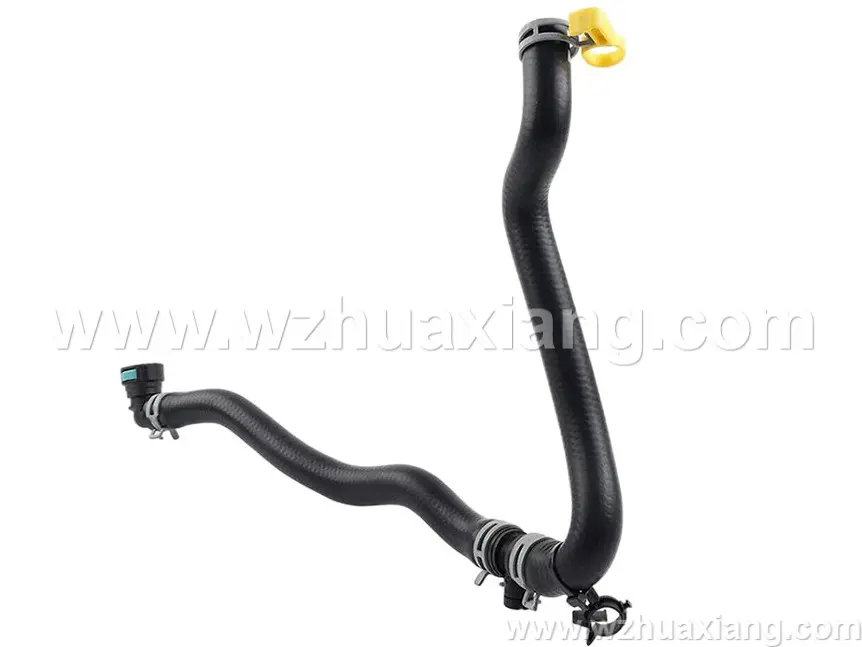 散热器水泵进水口冷却液软管
水管                         RR13/RS14